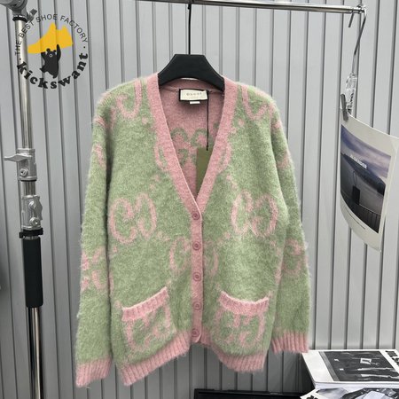 Gucci V-Neck Dress Sweaters