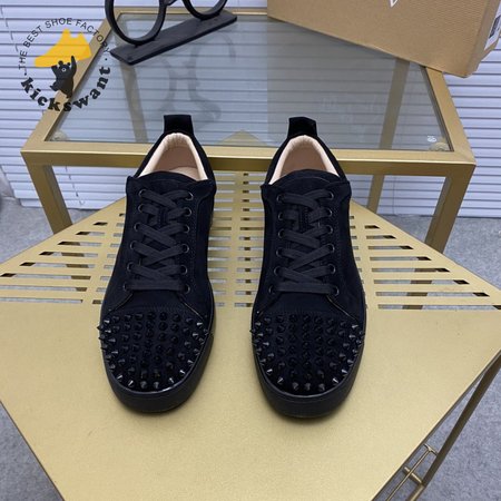 Christian Louboutin Louis Junior Spikes Sneaker