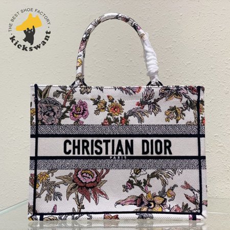 Dior Medium Dior Tote Bag Embroidered