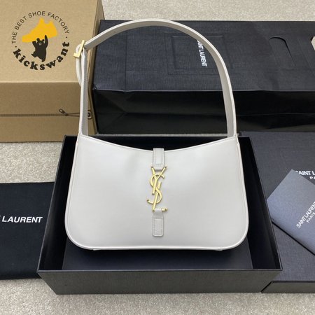 Saint Laurent Le 5 A 7 Hobo Bag In Smooth Leather Blanc Vintage
