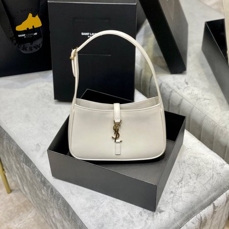 Saint Laurent Le 5 A 7 Hobo Bag In Smooth Leather Blanc Vintage