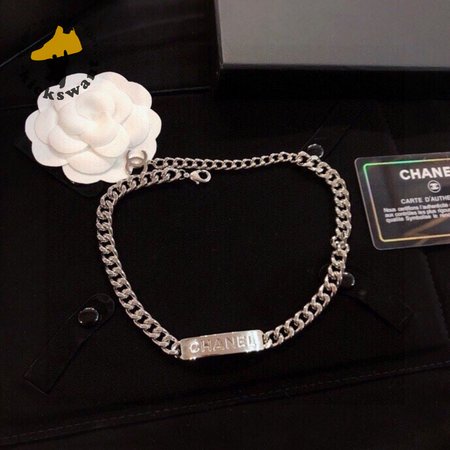 Chanel Curb Chain Necklace