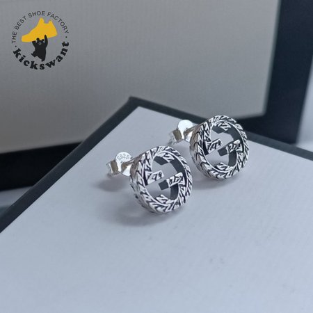 Gucci Engraved Interlocking G Earrings