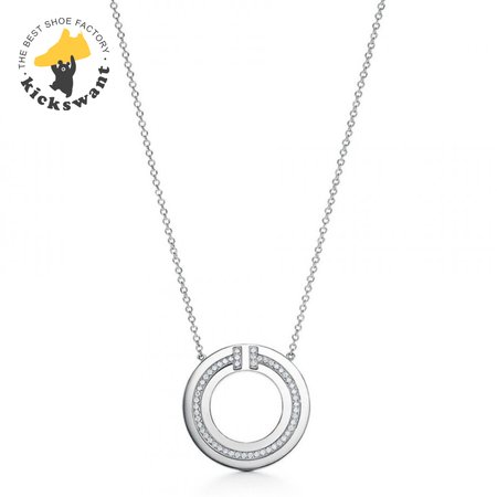 Tiffany T Diamond Circle Pendant in 18k Rose Gold