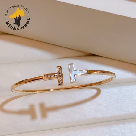 Tiffany & Co. T Wire Bracelet 18K