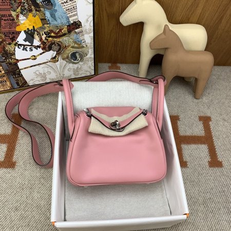 Hermes Lindy 26 Veau Swift Leather 3Q Rose Sakura Palladium Hardware 2016