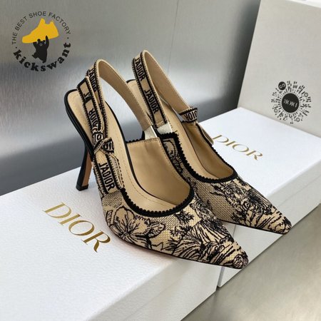 Christian Dior Pumps & Mules