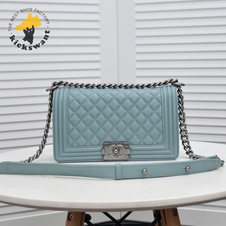 Chanel Boy 67086 Blue